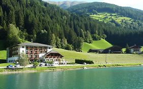 Hotel Am See